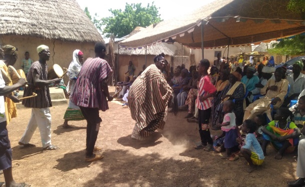Women and children at a celebration durbar